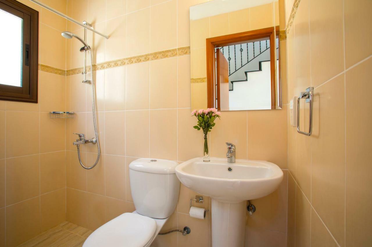 Villa Blue Jadeite Peyia Extérieur photo